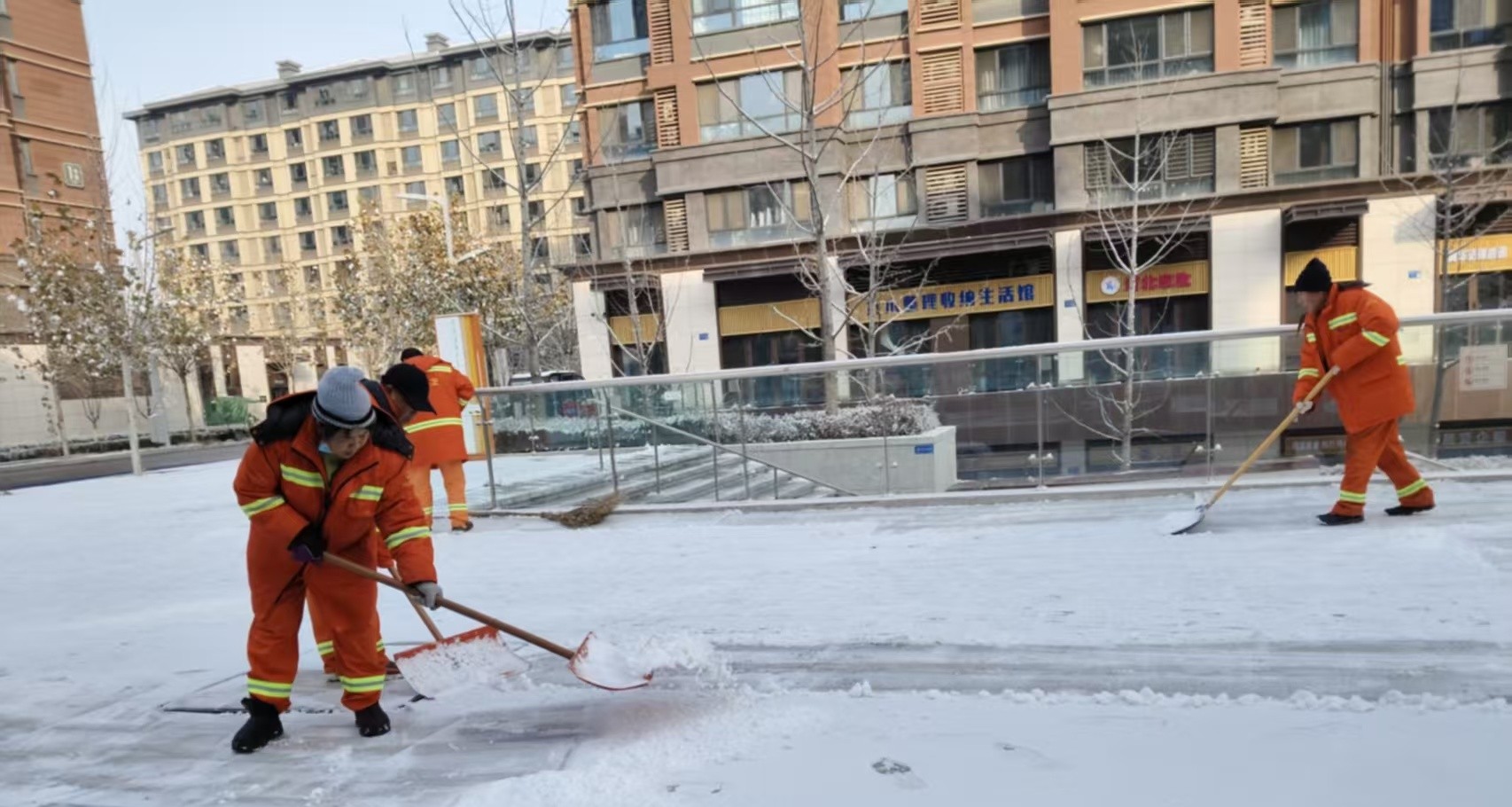 雪落即令 向雪而行—雄安容東環衛守護平安出行