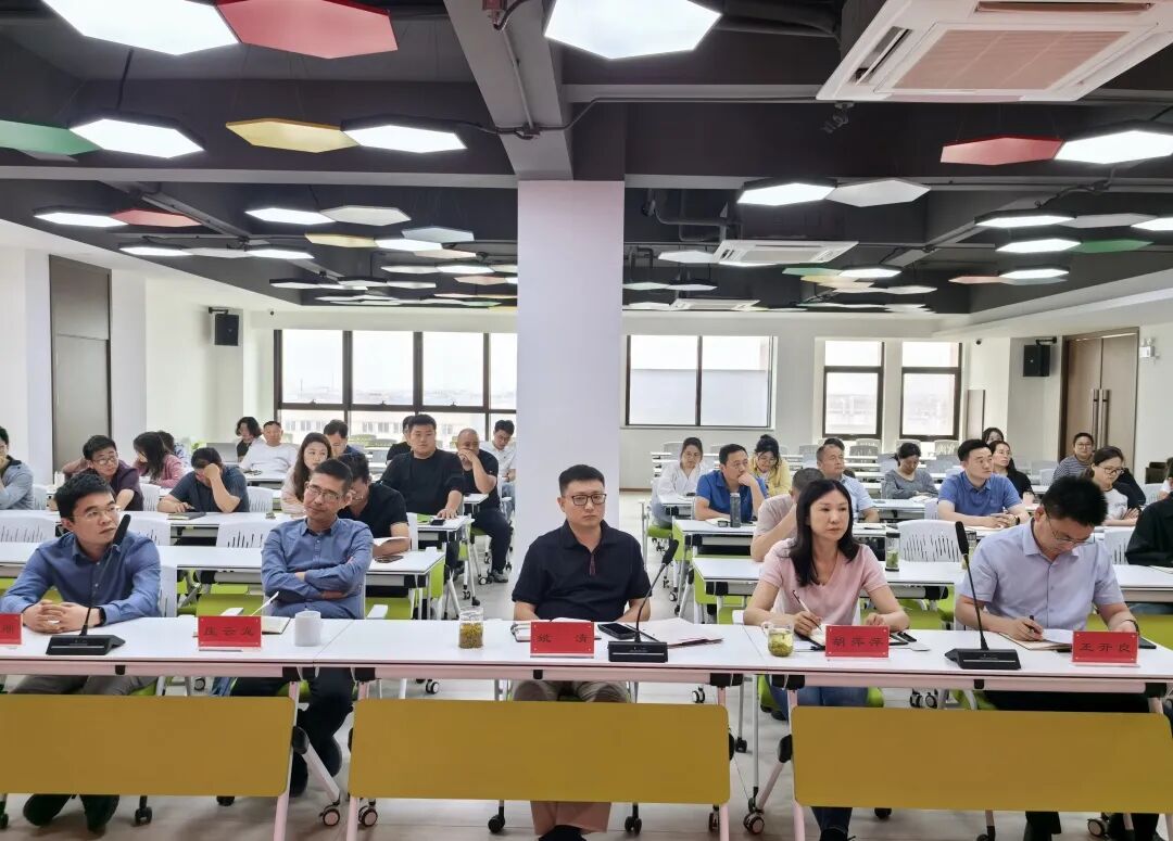 錨定目標 聚力攻堅丨鴻灌環境召開2025年 一季度工作會議(圖11)